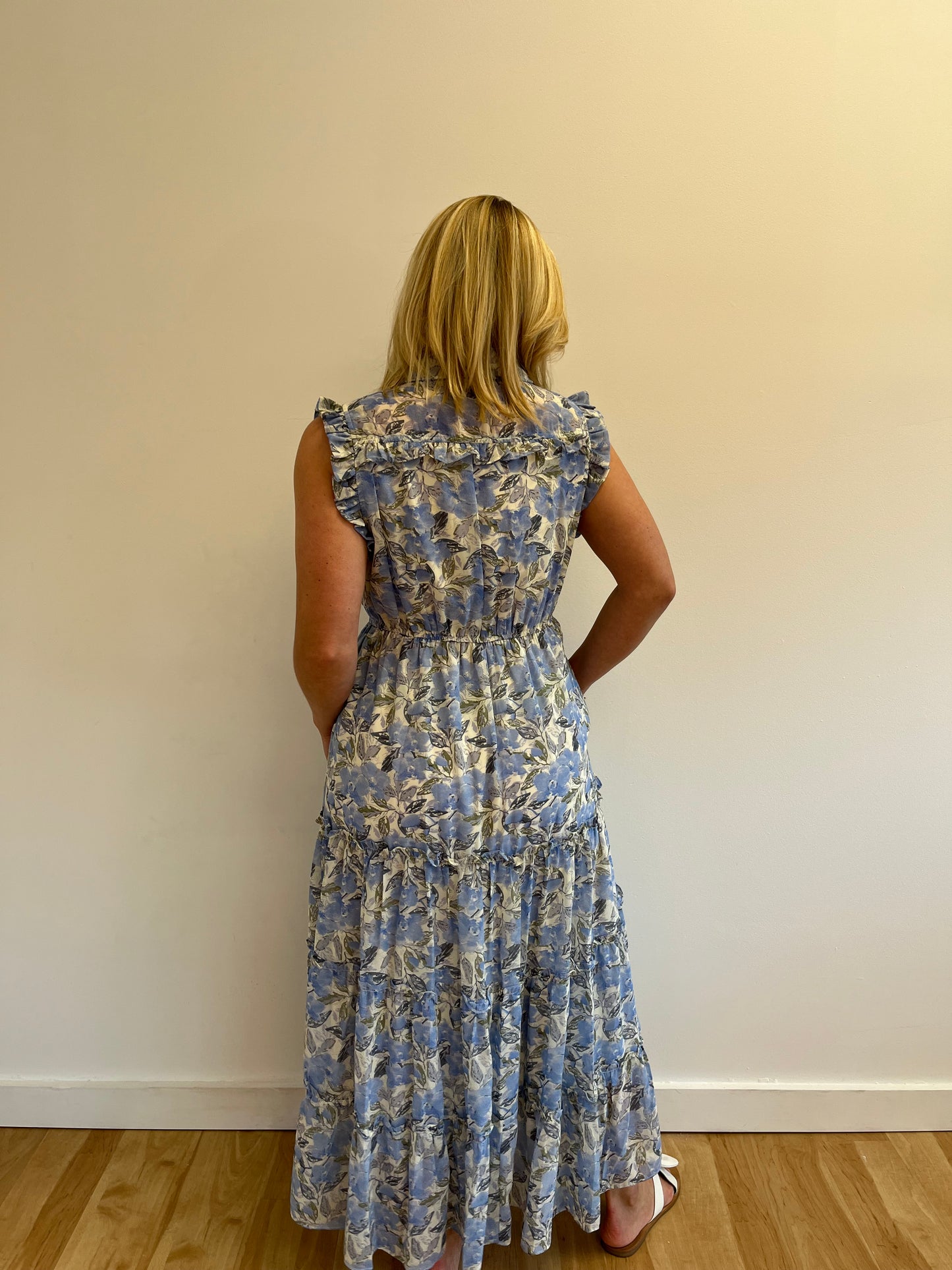 Noelle Blue Floral Midi Dress