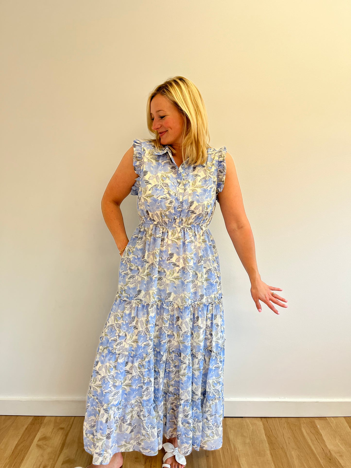 Noelle Blue Floral Midi Dress