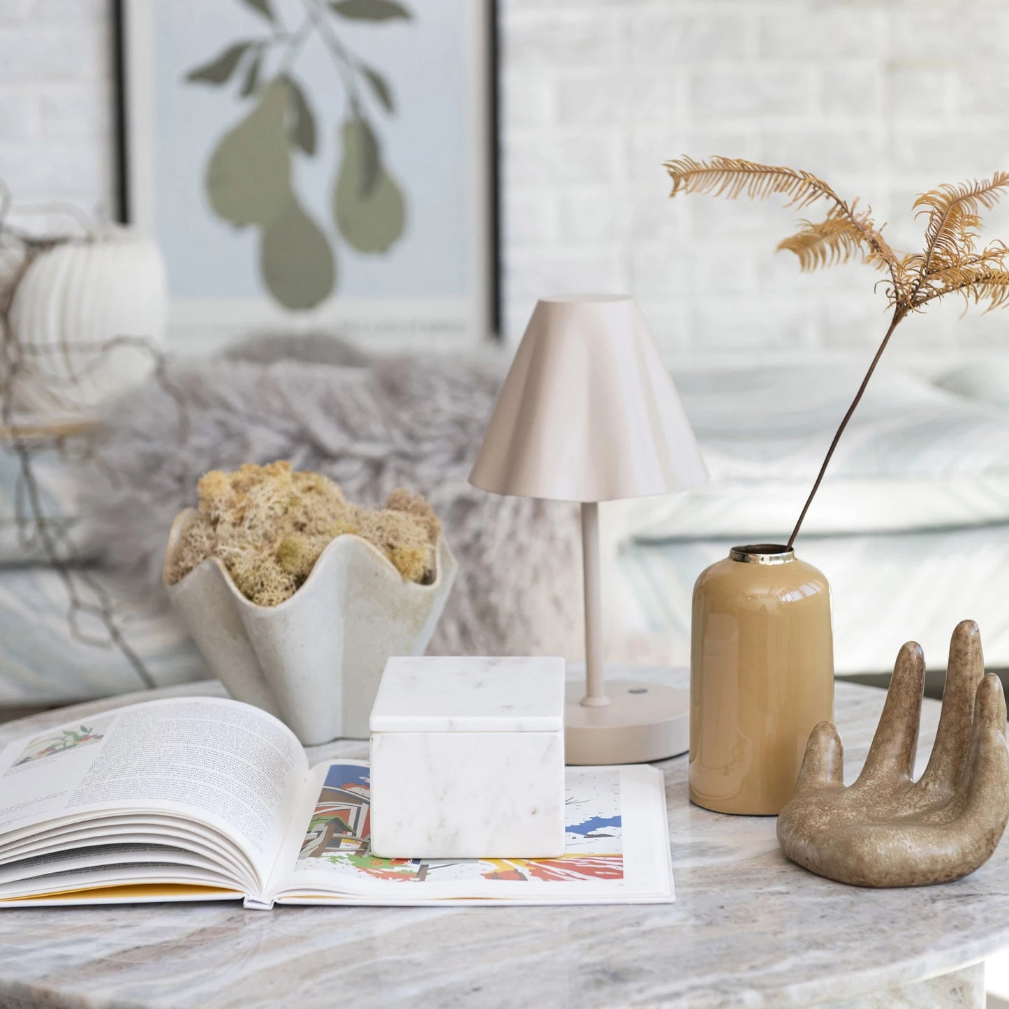 Scalloped Rechargeable Lamp