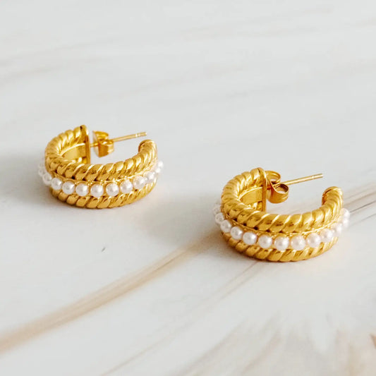 Eloise Pearl Earrings