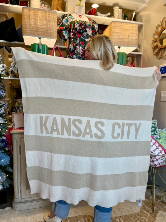 Kansas City Throw - White and Oatmeal