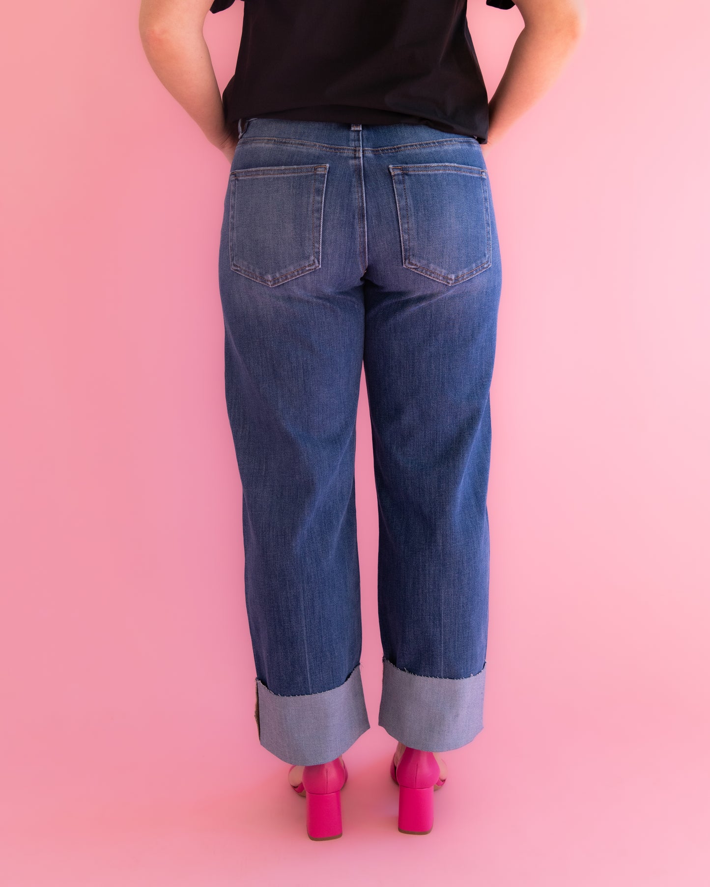 Emilee Medium Cuffed Jeans