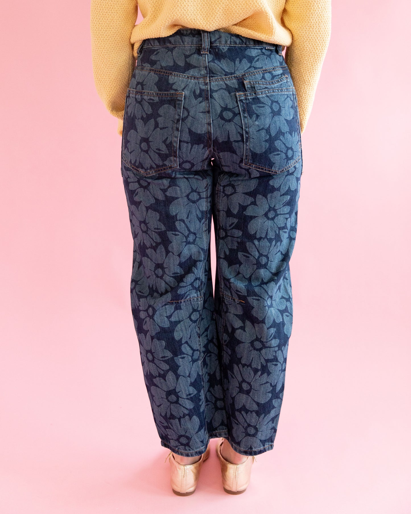 Shelby Dark Floral Print Barrel Jeans