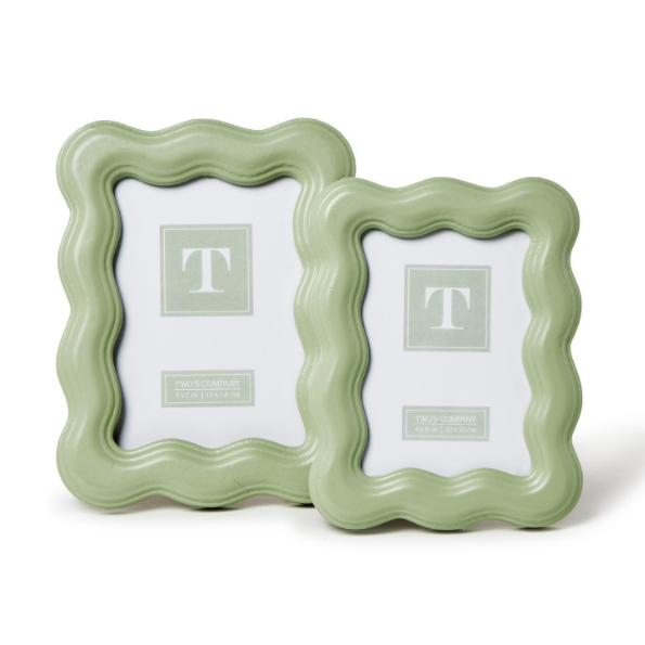 Green Wavy Wood Picture Frame