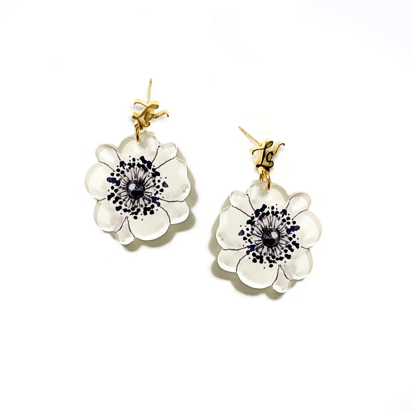 Jane White Flower Acrylic Earrings